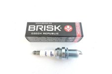 BRISK N15C zapaľovacia sviečka pre 2-taktné motory