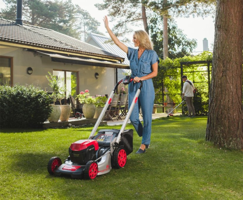 CRAMER 48LM48SP-Solo aku sekačka s pojezdem