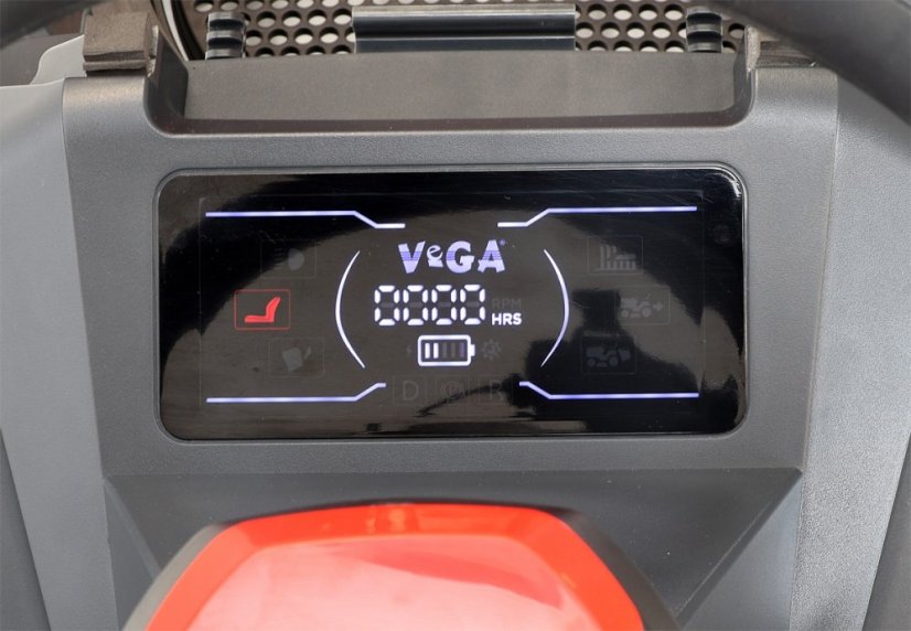 VeGA T102HDT zahradní traktor