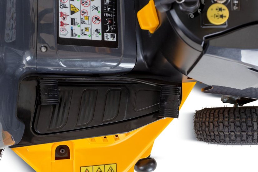 Cub Cadet LT3 R102 zahradní traktor