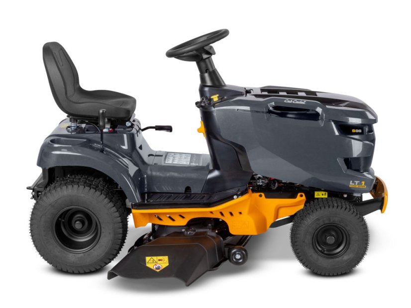 Cub Cadet LT1 S86 zahradní traktor