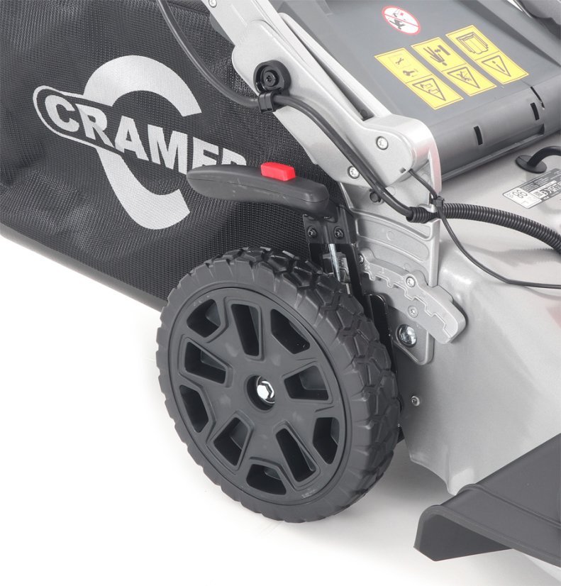 CRAMER 82LM46SX + KIT profesionální aku sekačka s pojezdem