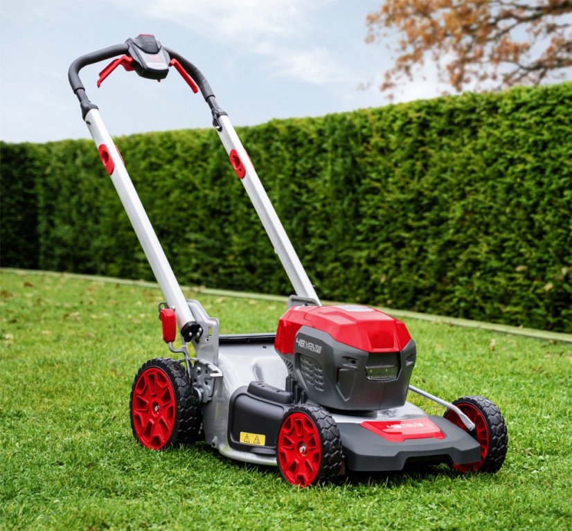 CRAMER 48LM48SP aku sekačka s pojezdem, KIT (1x 4,0 Ah)
