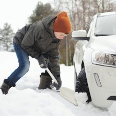 FISKARS SnowXpert™ White lopatka do auta